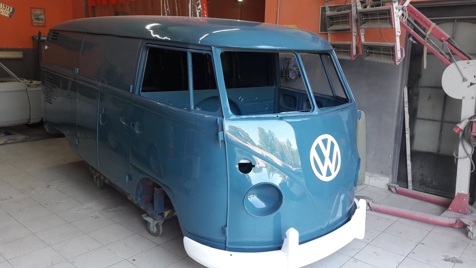 Volkswagen T1 - Baron Classic Cars